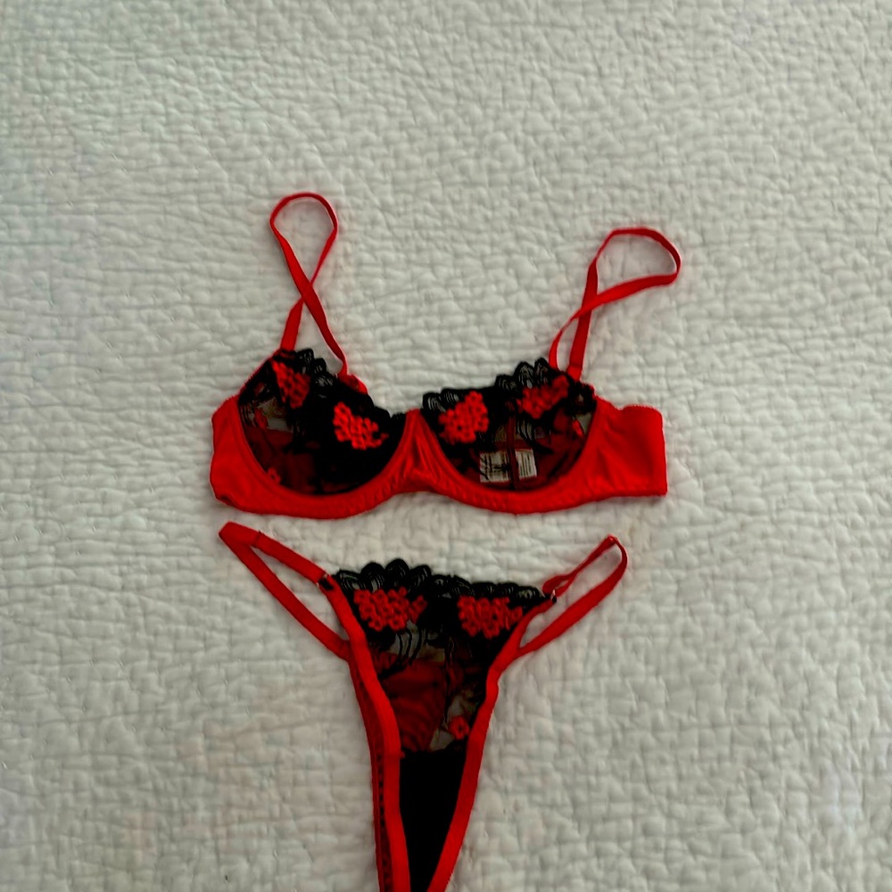 Bra-thong set